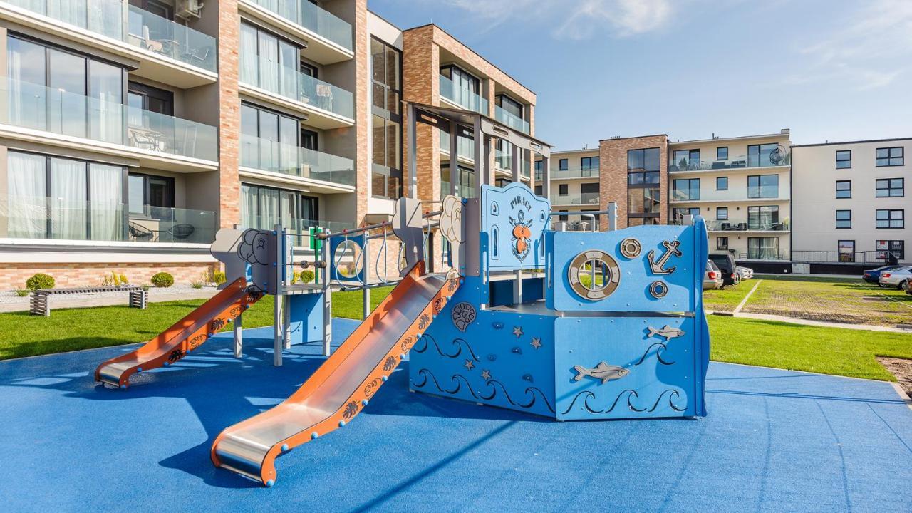 Apartament Apartament Deluxe z 1 sypialnią Perłowa Przystań - Holiday City Kołobrzeg Zewnętrze zdjęcie